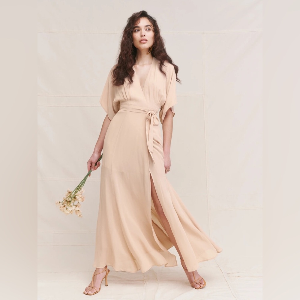 MOVING SALE, MUST GO: Reformation Winslow Dress + Garment Bag